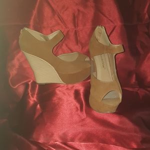 Wedges size 8.5